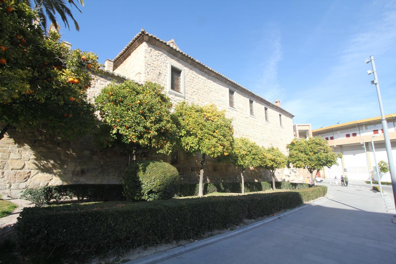Charming Jaen Center Apartment Luaran gambar